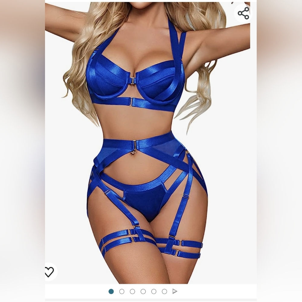 NEW sexy blue lingerie with porte jarretelle